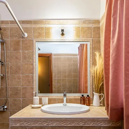 Appartement Titus Cfu Ýpsos