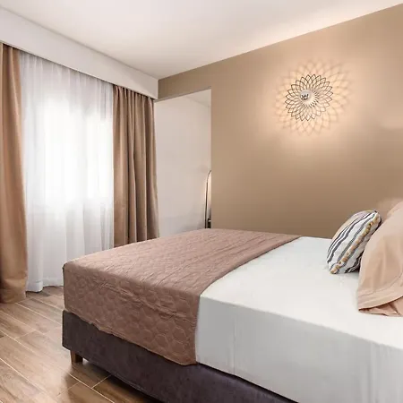 Apartman Titus Cfu Ípszosz