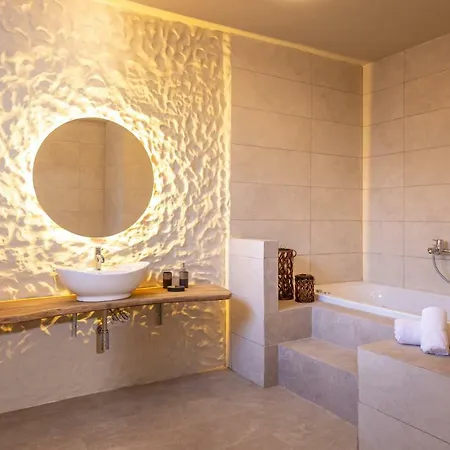 Titus Cfu Appartement *