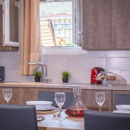 Titus Cfu Appartement *